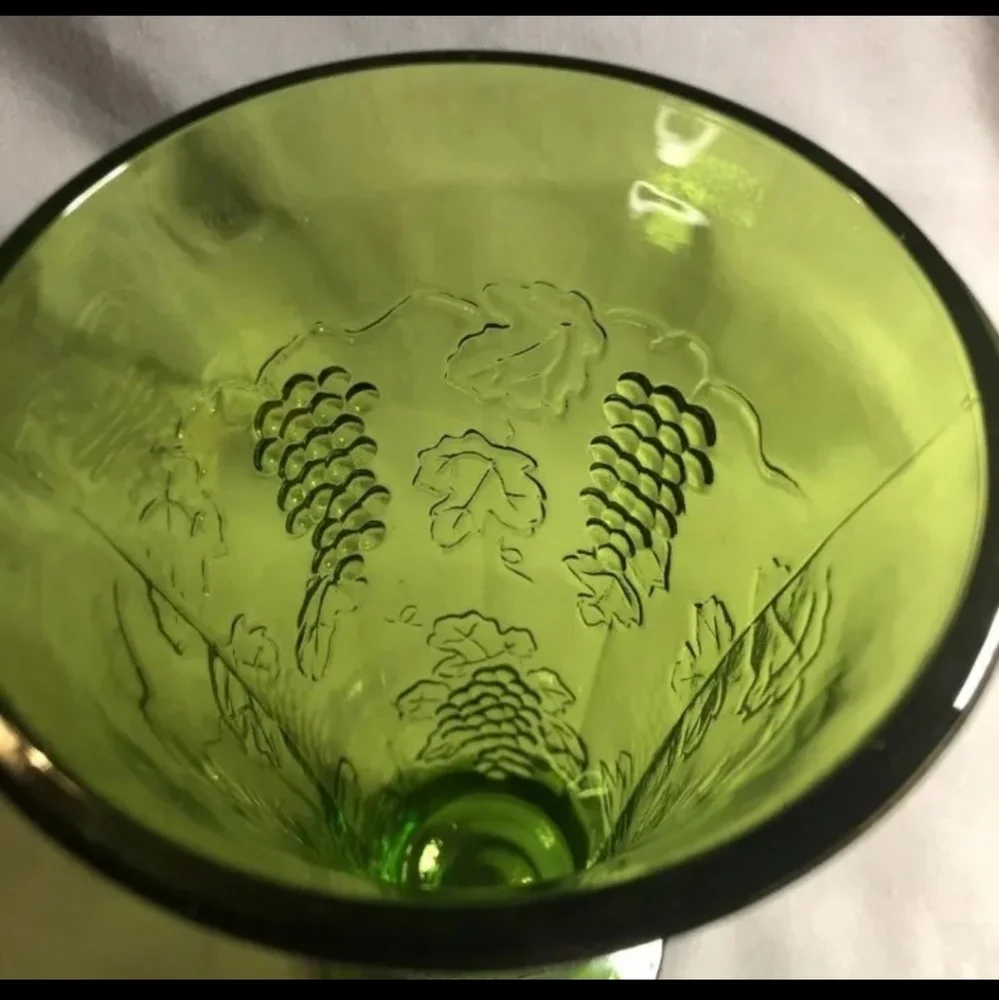 Vintage Indiana Glass Green Tall Vase with Raised Grape Pattern